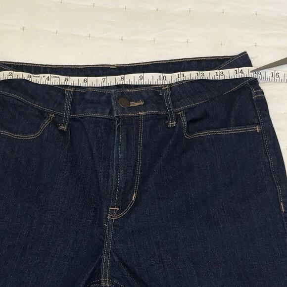 Old Navy High-Rise Flare Jeans Women's 8P | Dark Blue | Petite | EUC - Picture 9 of 11